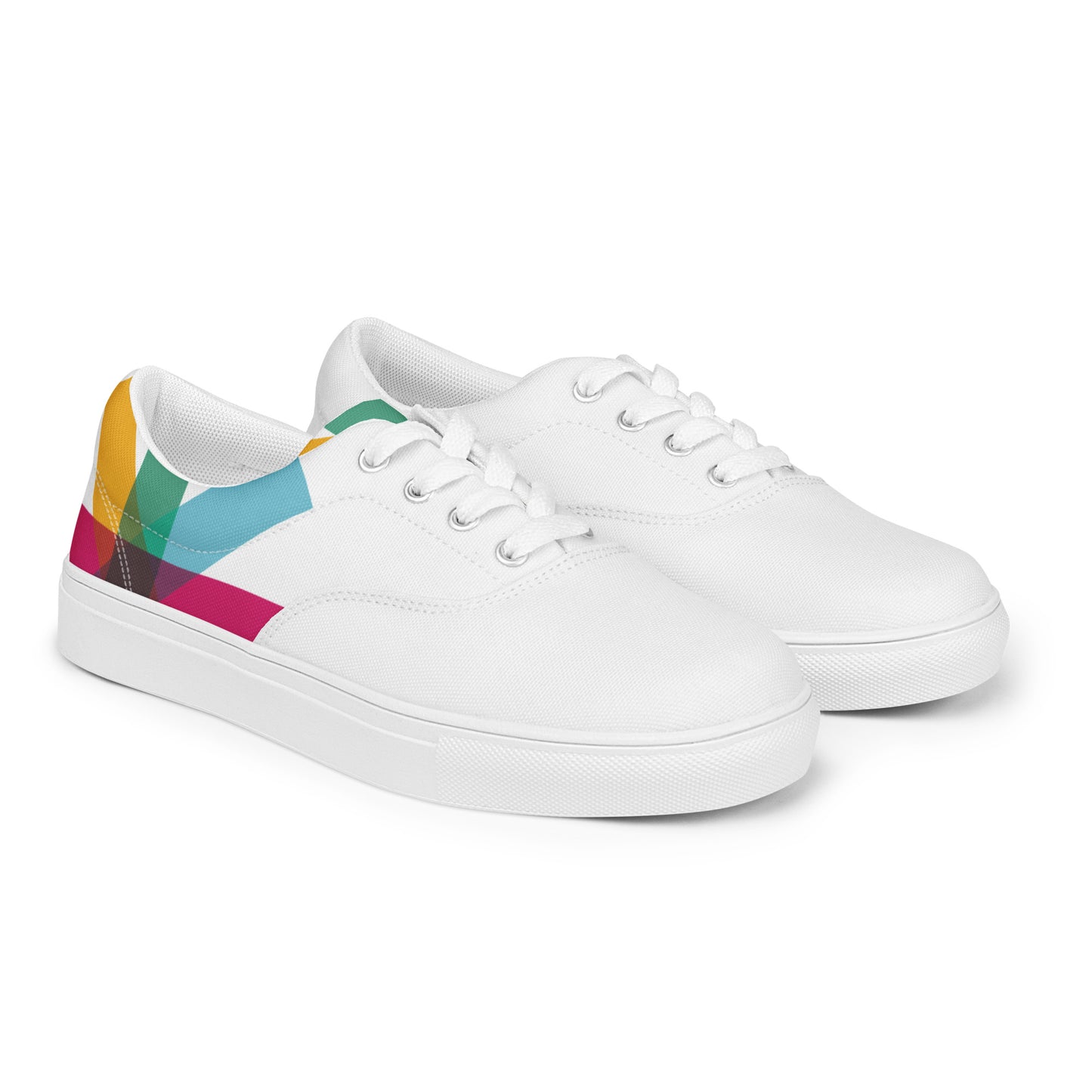 Women’s lace-up canvas shoes
